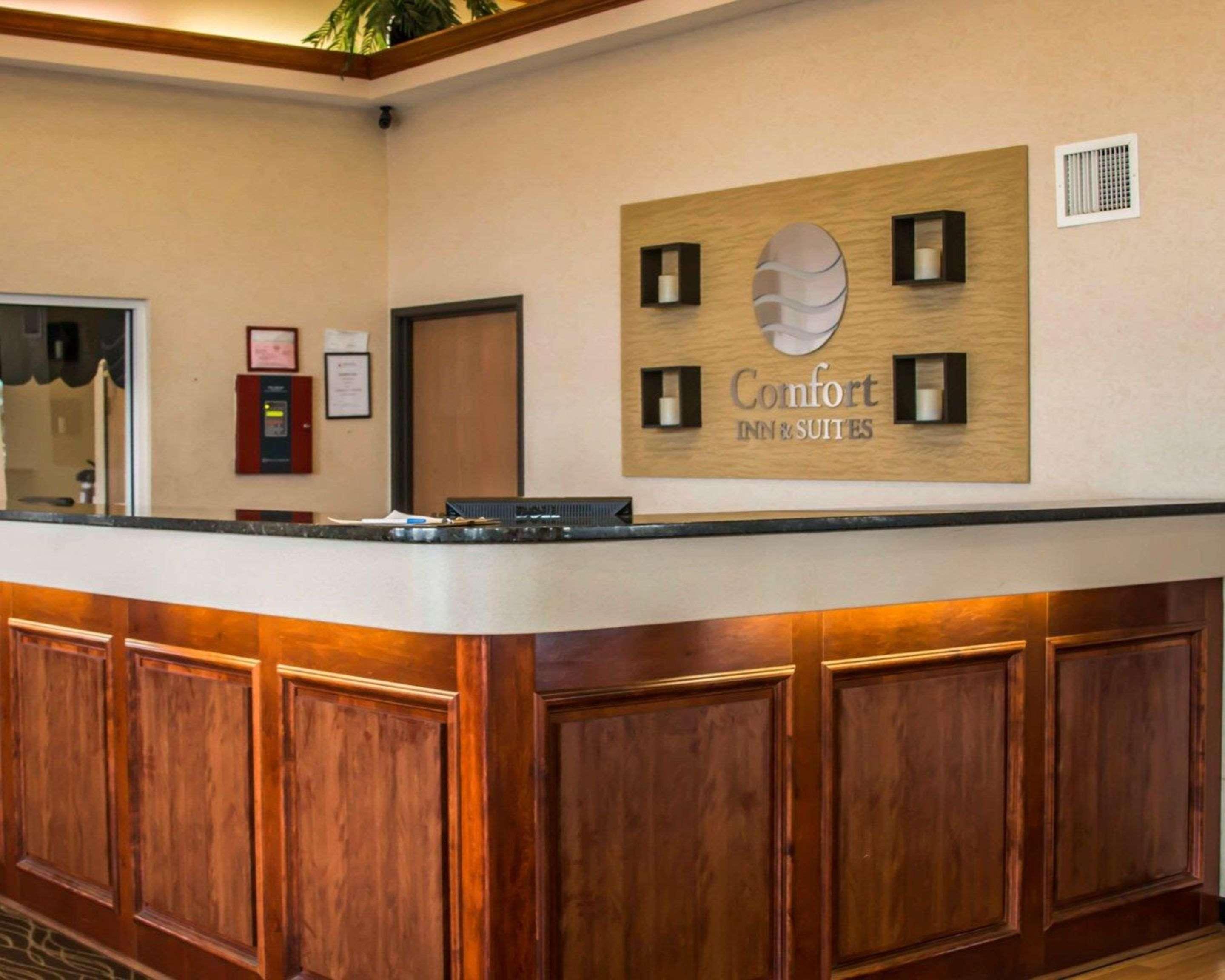 Comfort Inn & Suites Dimondale - Lansing Екстер'єр фото